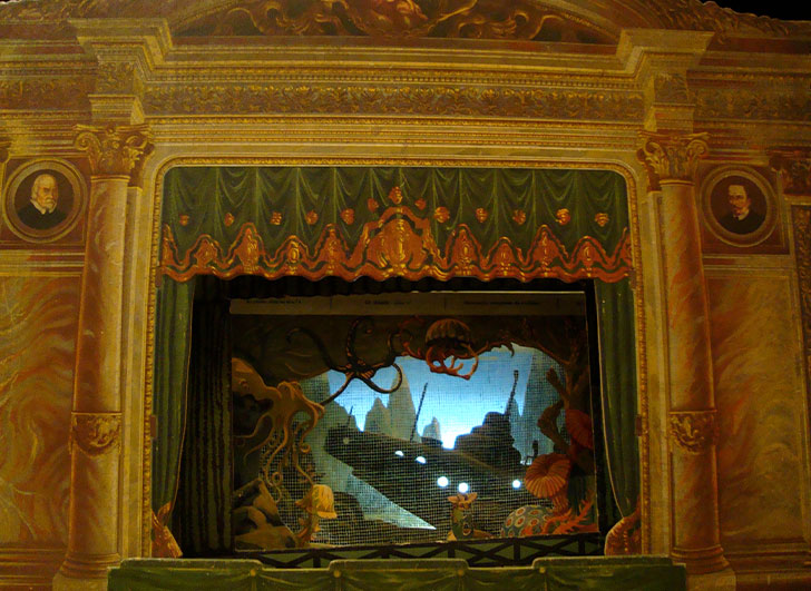 Toy Theater 21